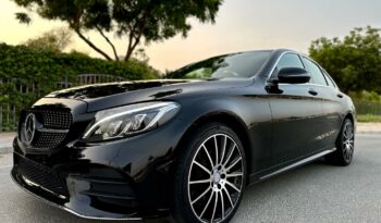 
										Mercedes C-Class 2018 Black (Night) full									