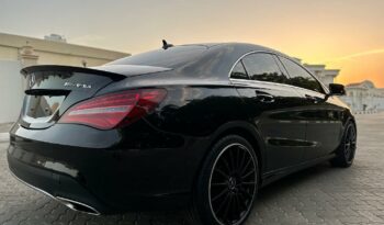 
										Mercedes CLA-Class 2018 Black (Metallic) full									