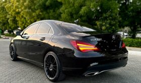 Mercedes CLA-Class 2018 Black (Metallic)