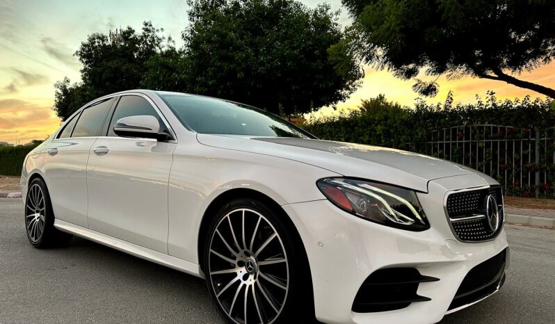 
								Mercedes E-Class 2018 White (Digital) full									