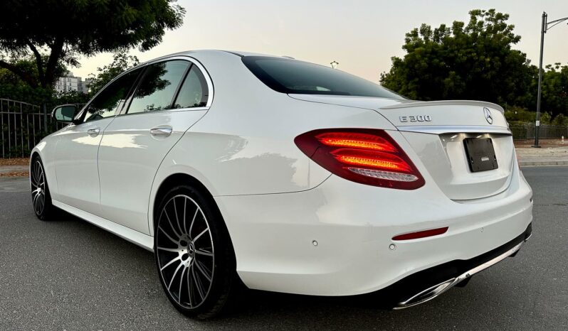 
								Mercedes E-Class 2018 White (Digital) full									