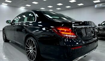 
										Mercedes E-Class 2019 Black (Metallic) full									