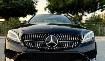 
										Mercedes C-Class 2020 Black (Metallic) full									