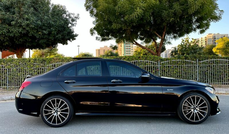 
								Mercedes C-Class 43 AMG 2017 Black (Night) full									