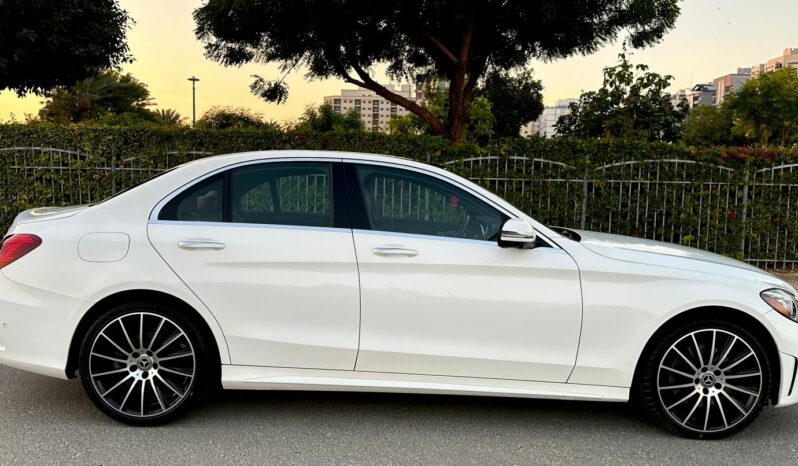 
								Mercedes C-Class 2021 White (Digital) full									