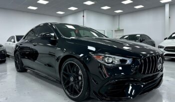 
										Mercedes CLA-Class 2020 Black (Metallic) full									