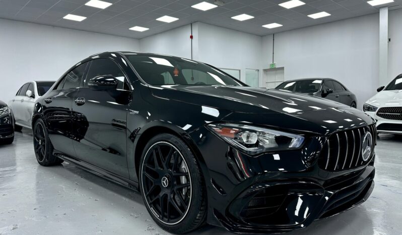 
								Mercedes CLA-Class 2020 Black (Metallic) full									