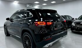 Mercedes gla-class 2021 Black (Metallic)