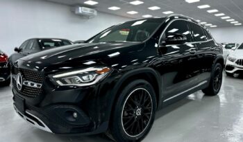 
										Mercedes gla-class 2021 Black (Metallic) full									