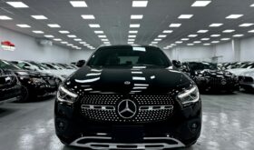 Mercedes gla-class 2021 Black (Metallic)