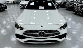 Mercedes C-Class 2022 White (Pearl)